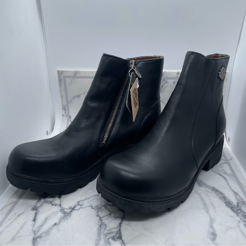 Harley Davidson’s Leather Zip Up Boots New With Tag Some Scuffs 9.5